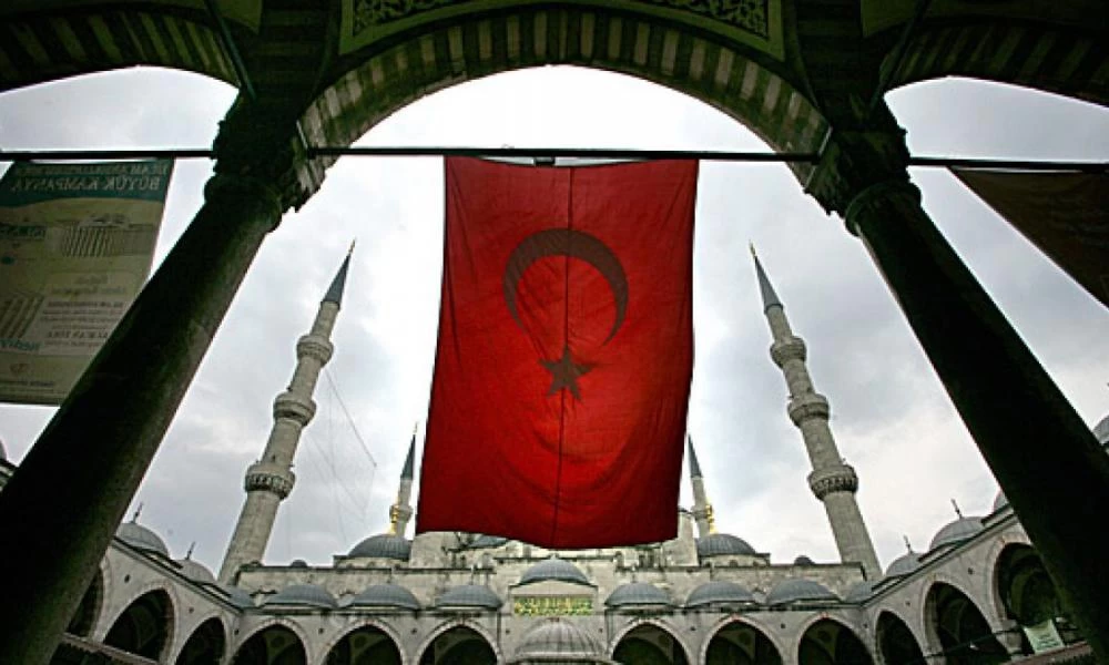 Τούρκος ιμάμης: Οι Τουρκάλες να συμμορφωθούν με την Χάρτα της Μεδίνας